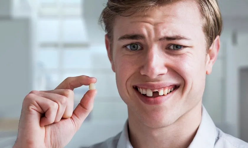 implant thẩm mỹ tự nhiên