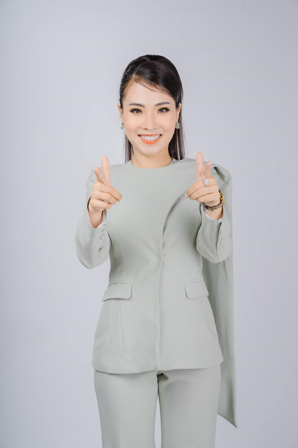CEO Lê Vân Anh - Nha khoa Anh Dental