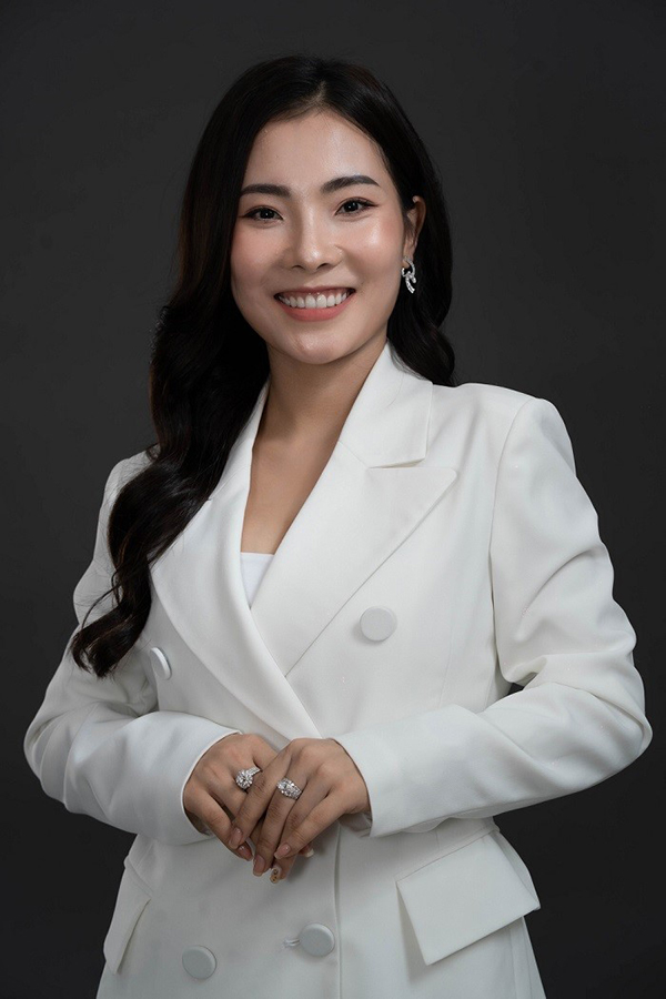 ceo-van-anh-le-hinh-tuong-nguoi-phu-nu-nang-dong-thoi-dai-moi-2 CEO Lê Vân Anh