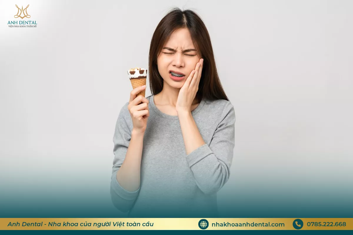 niềng răng bị tụt lợi